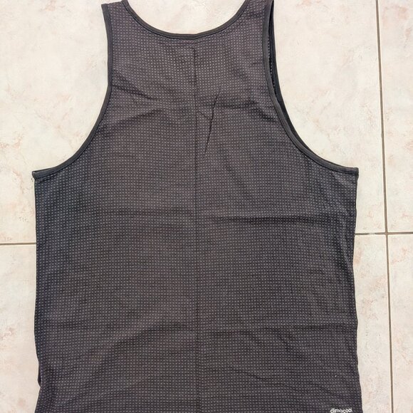 EUC Adidas Areoknit Climacool mens size XL sports / fitness tank top - Picture 3 of 3